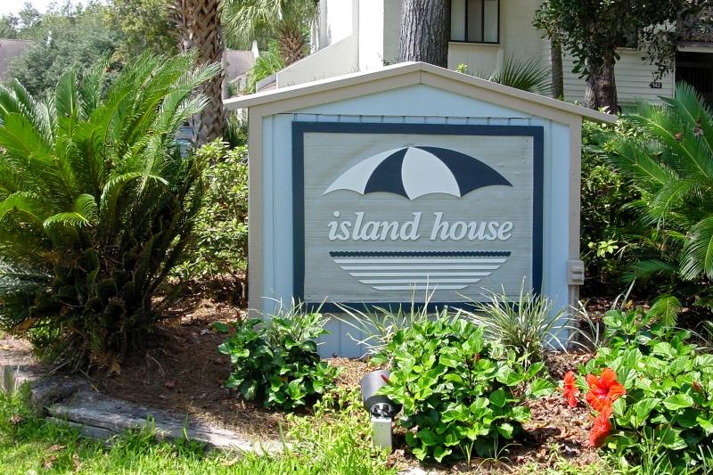 Island House Villas