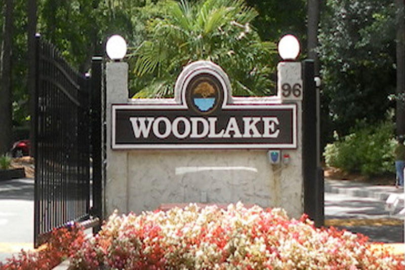 Woodlake Villas